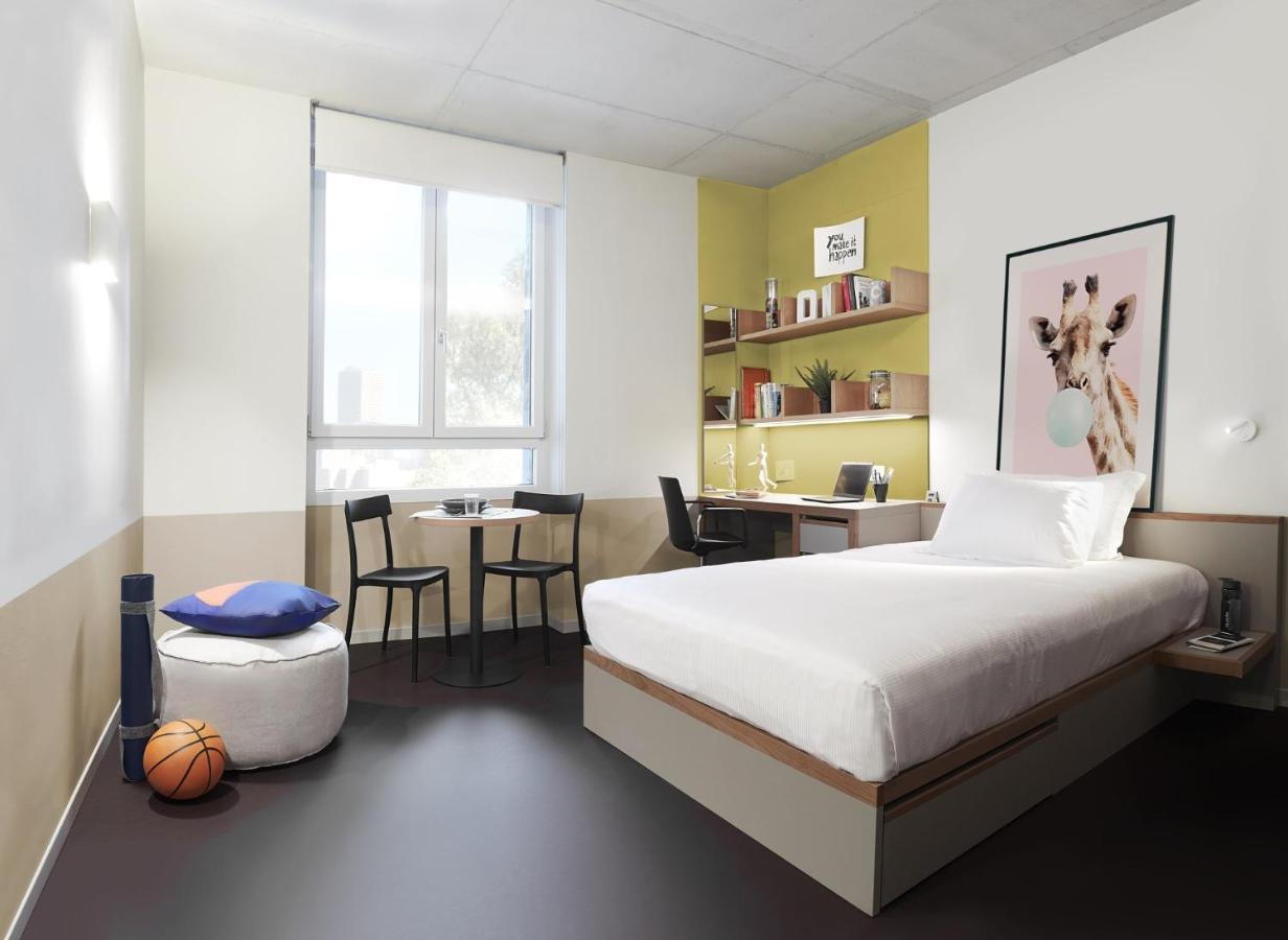 Giovenale Milan Navigli - Modern Rooms And Open Spaces In The Heart Of The City ภายนอก รูปภาพ